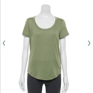 Juniors SO® Favorite U-Neck Short
Sleeve Tee Size S